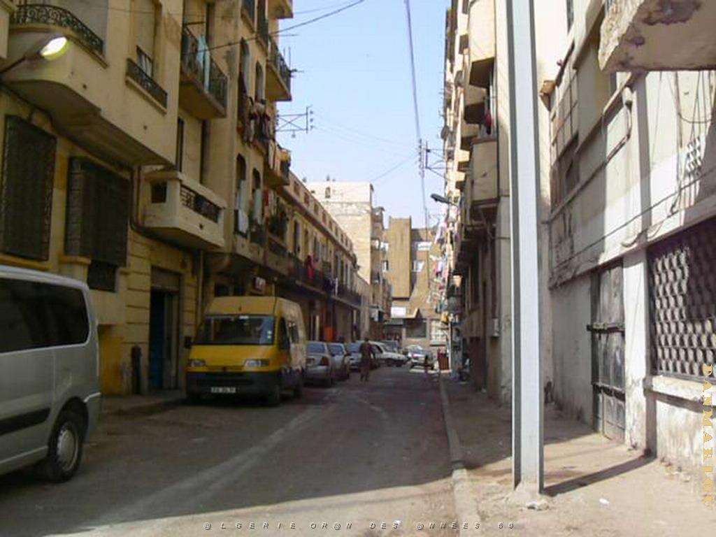 rue C. Lelievre 6.jpg